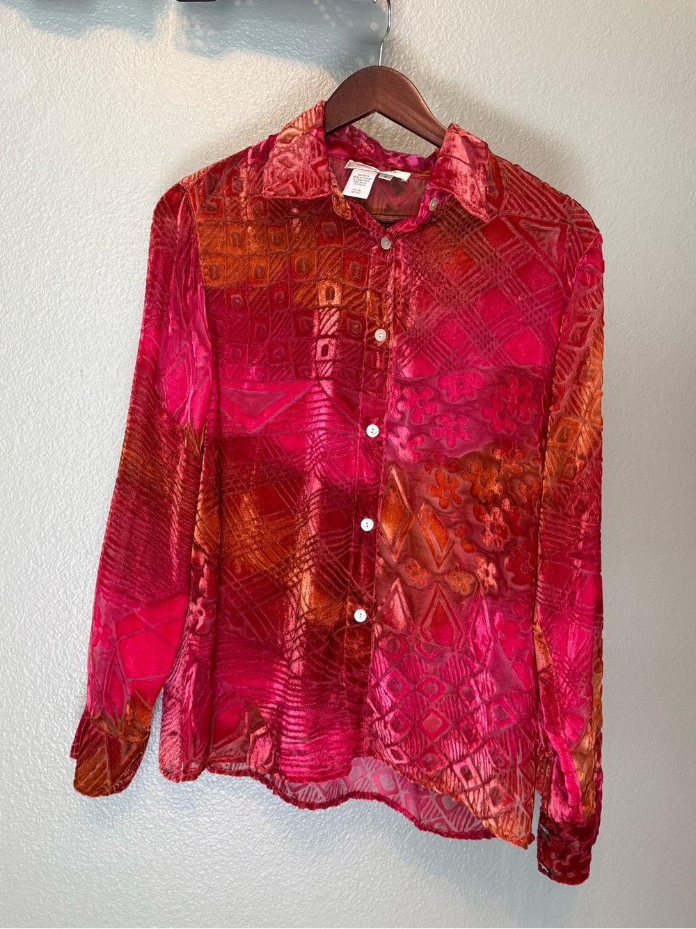 Women’s Pink Velvet Coldwater Creek Button-Up Top